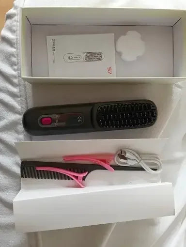 Brosse Lissante Pro Lisse Élégant et Coiffé en Quelques Minutes — photo d'un client 1